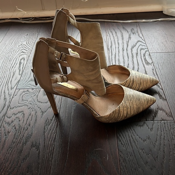 Womens Heels Size 8 Heels - Picture 2 of 4